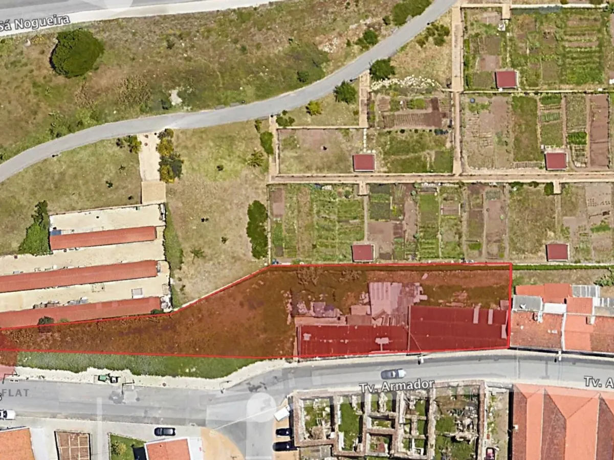 Terreno na Ajuda com Projeto - Pólo Universitário