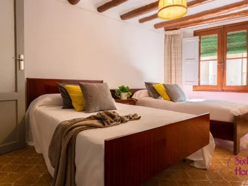 Casa independiente en Ayerbe