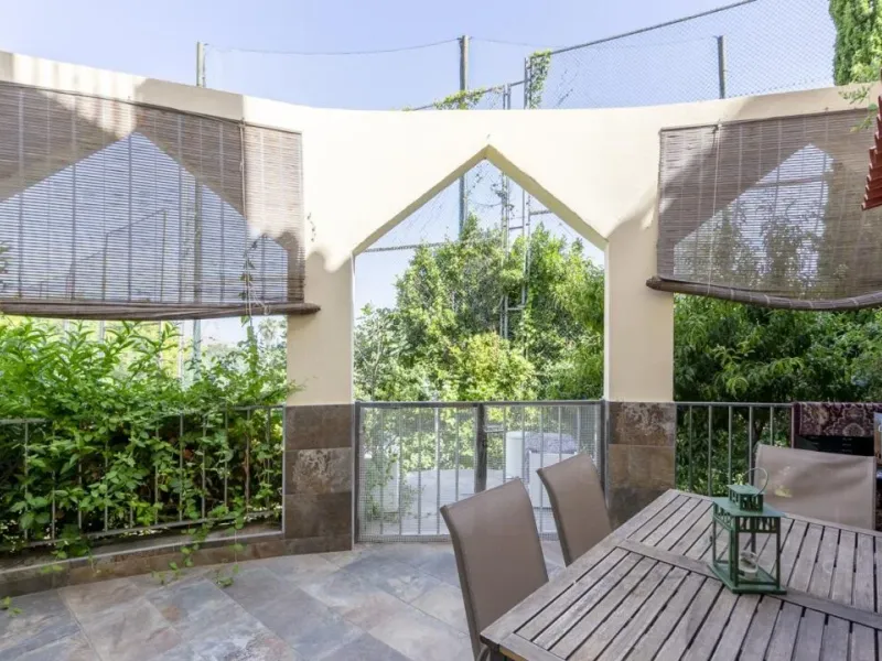 VIVIENDA ADOSADA EN ENVIA GOLF REF:2338