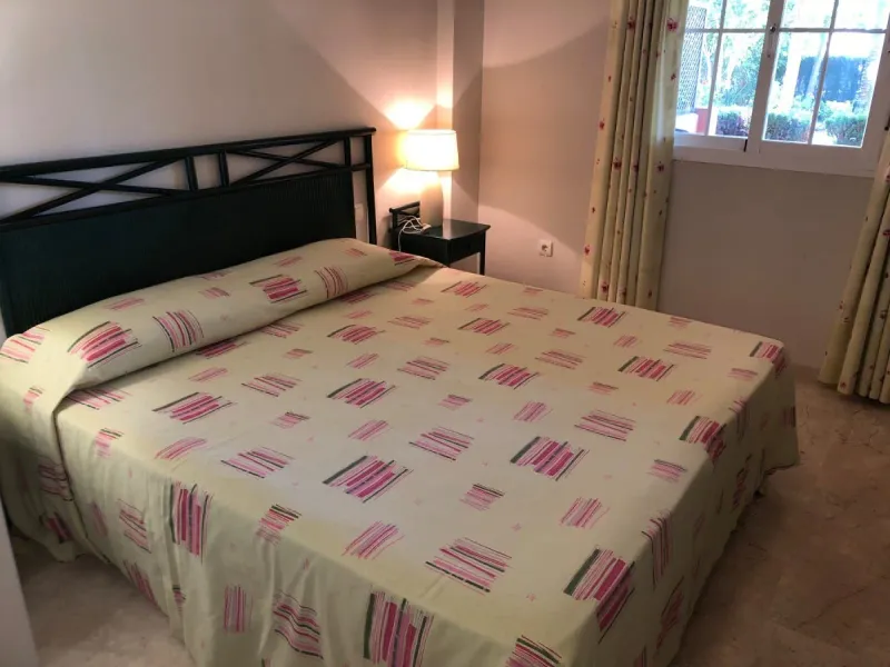 2 Dormitorio Apartamento En Venta en Elviria