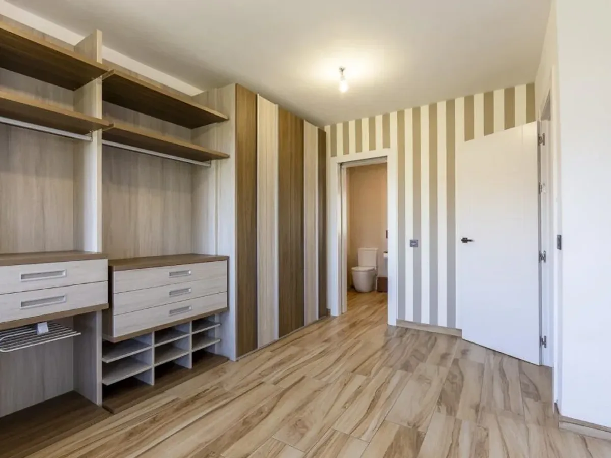 VIVIENDA ADOSADA EN ENVIA GOLF REF:2338