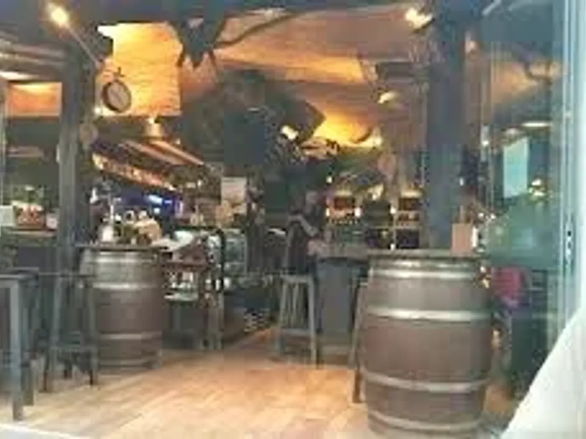 Restaurante en traspaso en Arroyo de la Miel (Benalmádena)