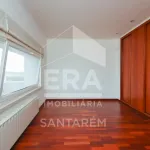 Moradia T6 com Piscina no Centro da Cidade Santarém 11