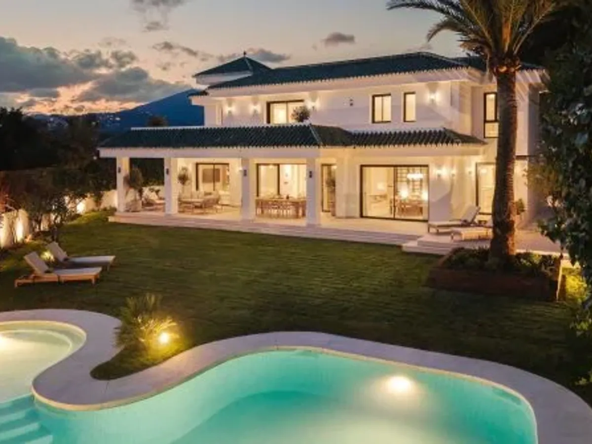 Luxury Villa in Nueva Andalucia, for sale