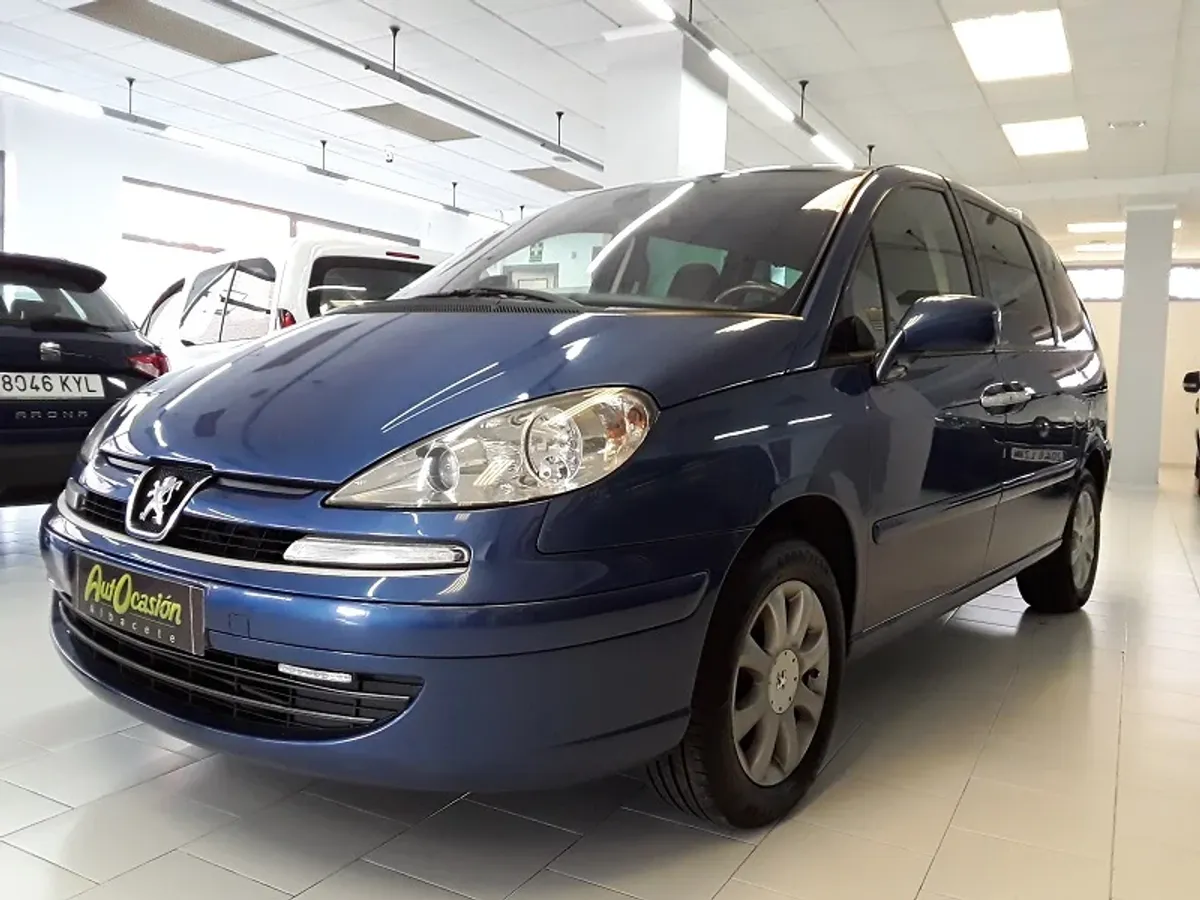 Peugeot 807 2.2 HDI 136 CV 7 Plazas Port Aventura