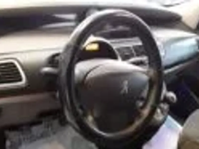 Peugeot 807 2.2 HDI 136 CV 7 Plazas Port Aventura