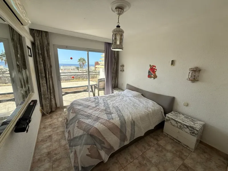 Brilliant 2 bedroom corner apartment in Santa Maria for sale