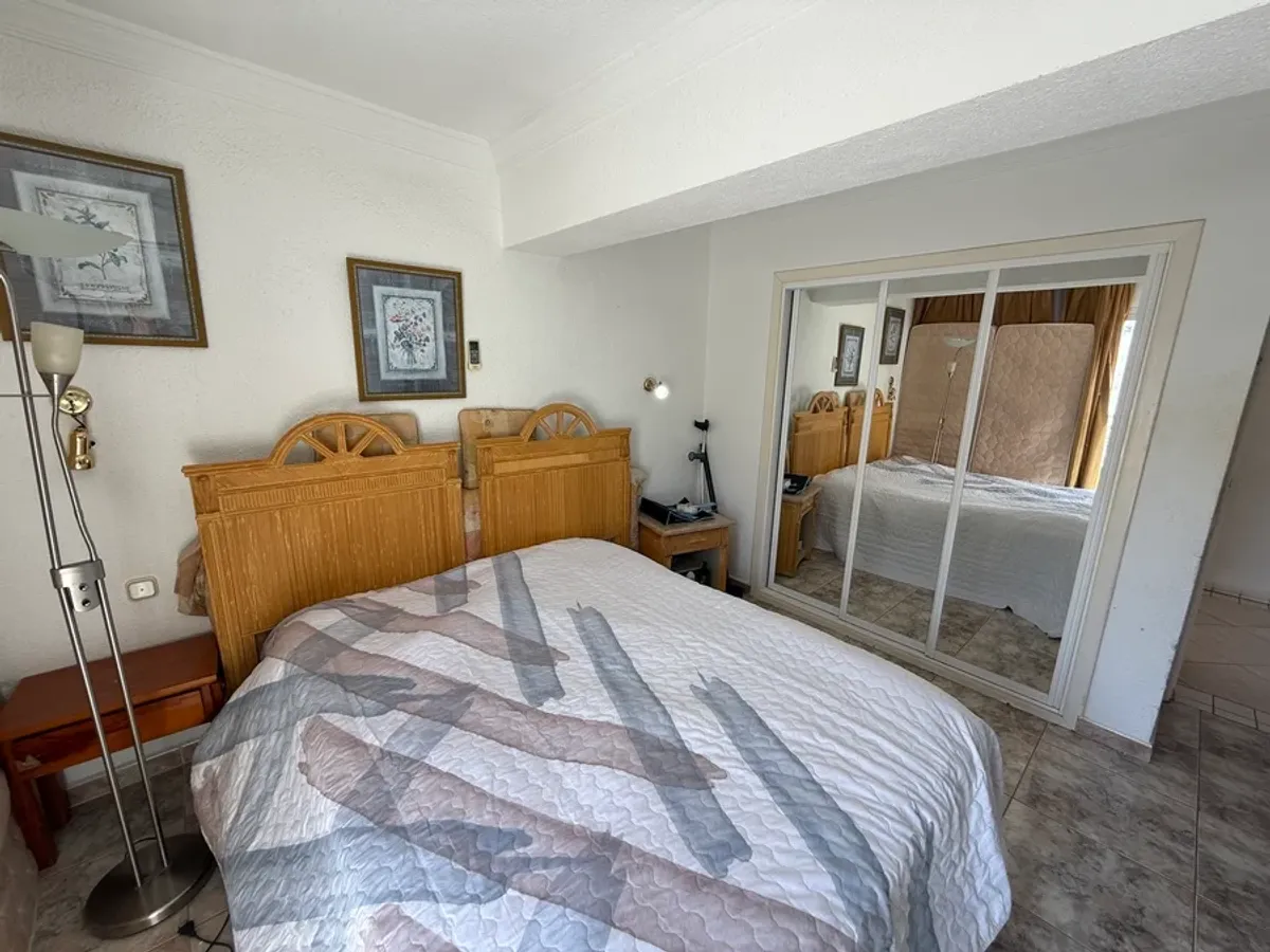 Brilliant 2 bedroom corner apartment in Santa Maria for sale