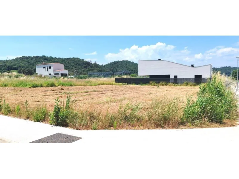 Parcelas en venta en Bescanó-Pueblo