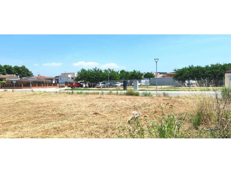 Parcelas en venta en Bescanó-Pueblo