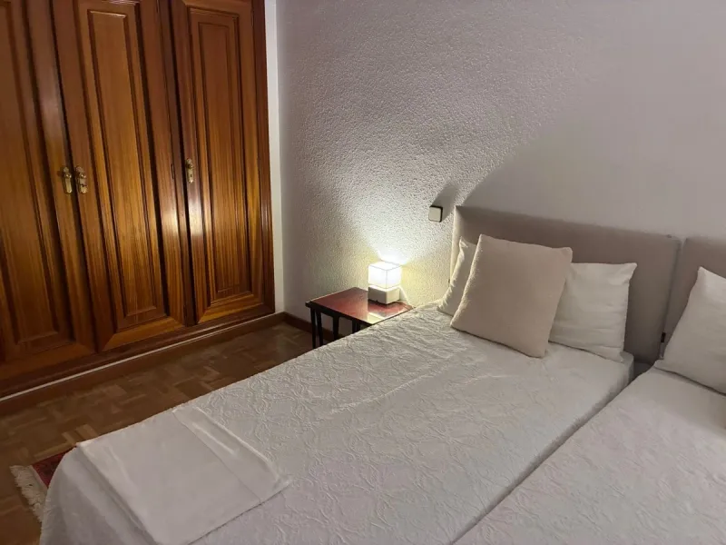 PISO DE CUATRO HABITACIONES EN SAN ROQUE