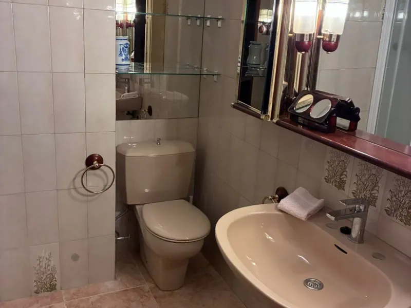 PISO DE CUATRO HABITACIONES EN SAN ROQUE