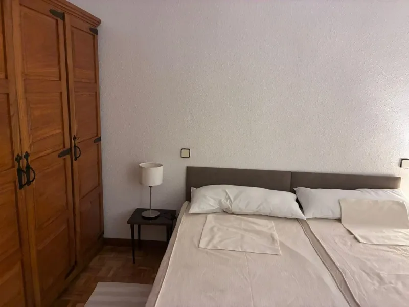 PISO DE CUATRO HABITACIONES EN SAN ROQUE