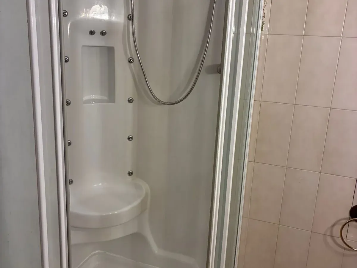 PISO DE CUATRO HABITACIONES EN SAN ROQUE