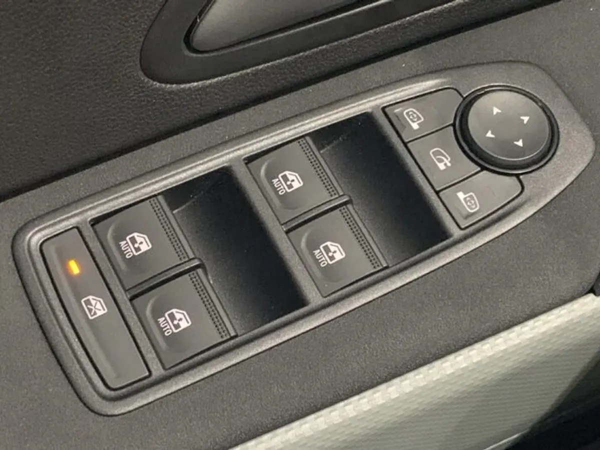 DACIA NUEVO DUSTER EXTREME ECO-G (GLP) 100CV + PACK TECHNO + PACK PARKING