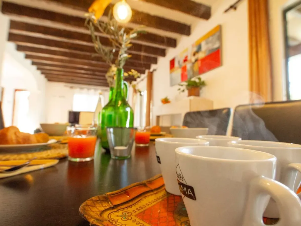 Chalet adosado en venta con piscina en Badia Gran