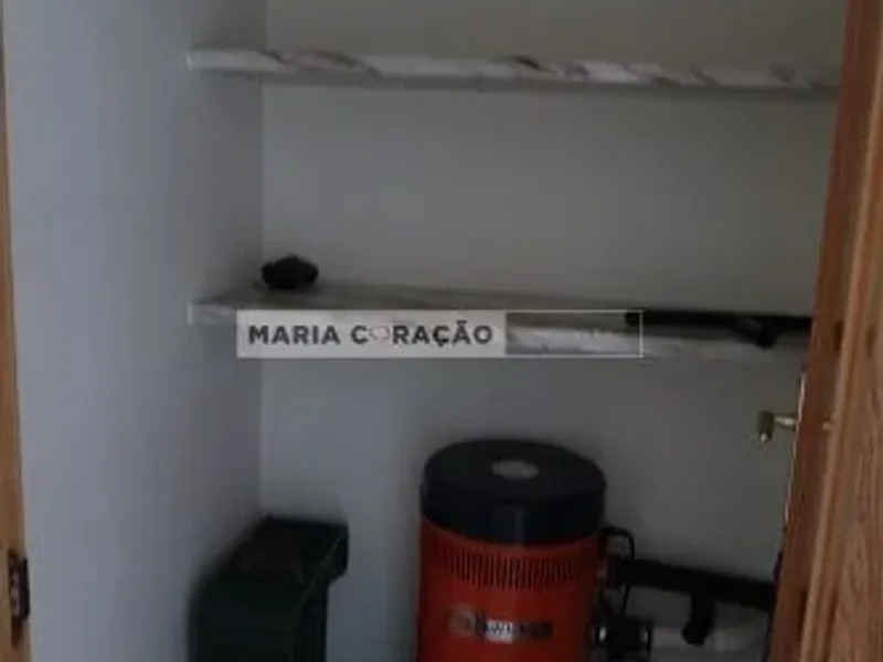 Apartamento T3 com Arrecadação