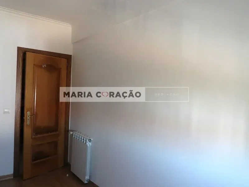 Apartamento T3 com Arrecadação