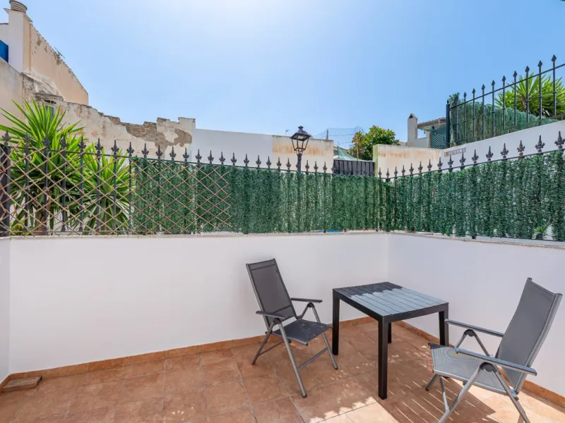 Un Oasis Mediterráneo que sabe a Hogar en Torremolinos