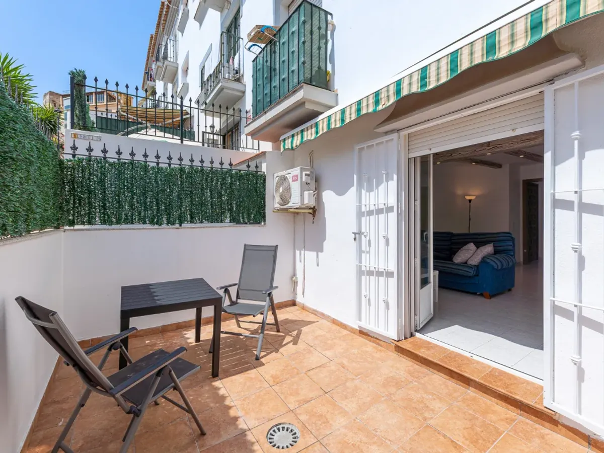 Un Oasis Mediterráneo que sabe a Hogar en Torremolinos