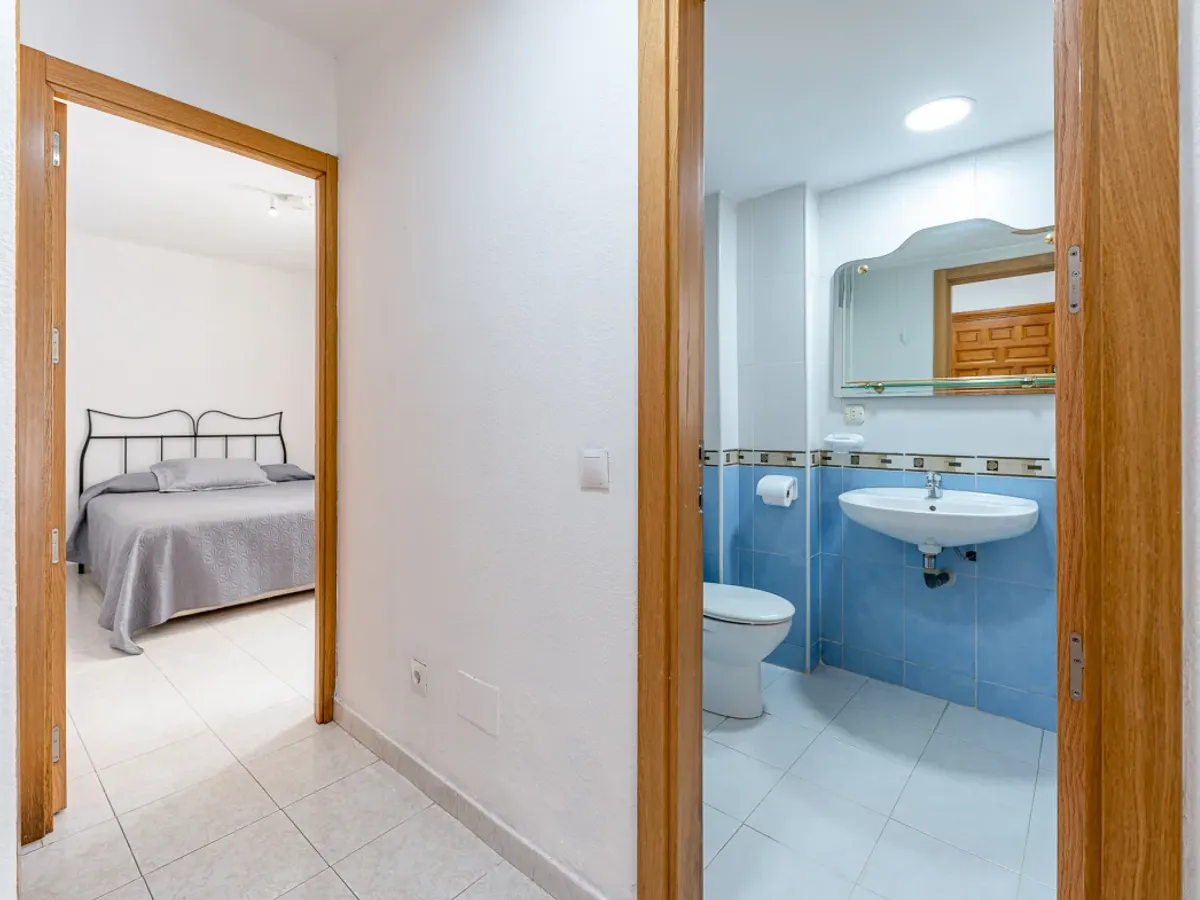 Un Oasis Mediterráneo que sabe a Hogar en Torremolinos