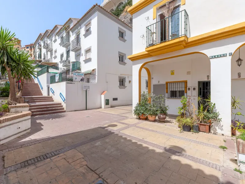 Un Oasis Mediterráneo que sabe a Hogar en Torremolinos