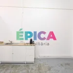 Armazém na rua do Açúcar Marvila 20