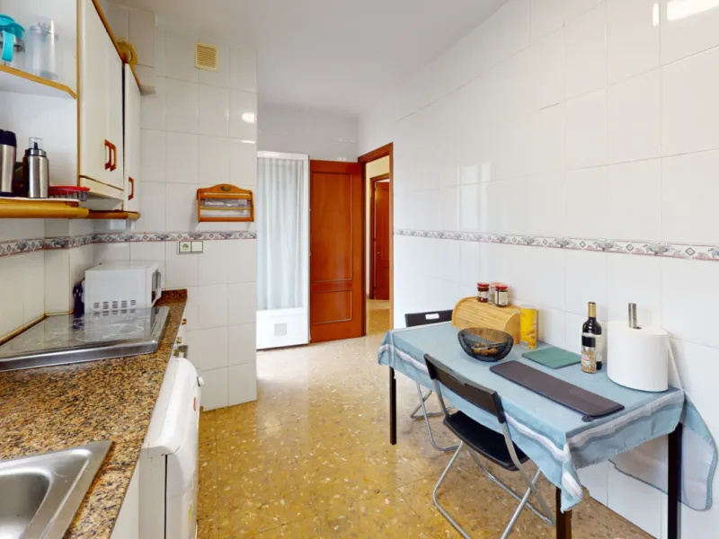 Piso de 4 habitaciones en Tarragona