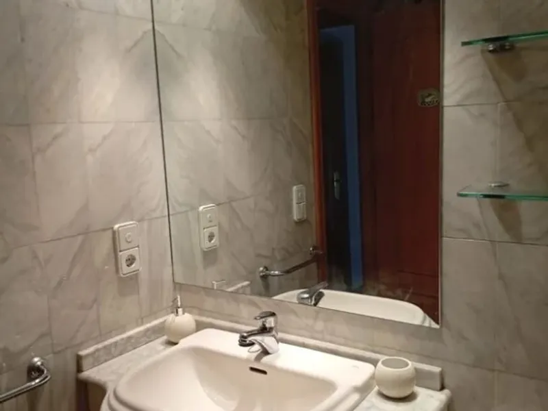 Piso en alquiler en Calle de Hernán Cortés