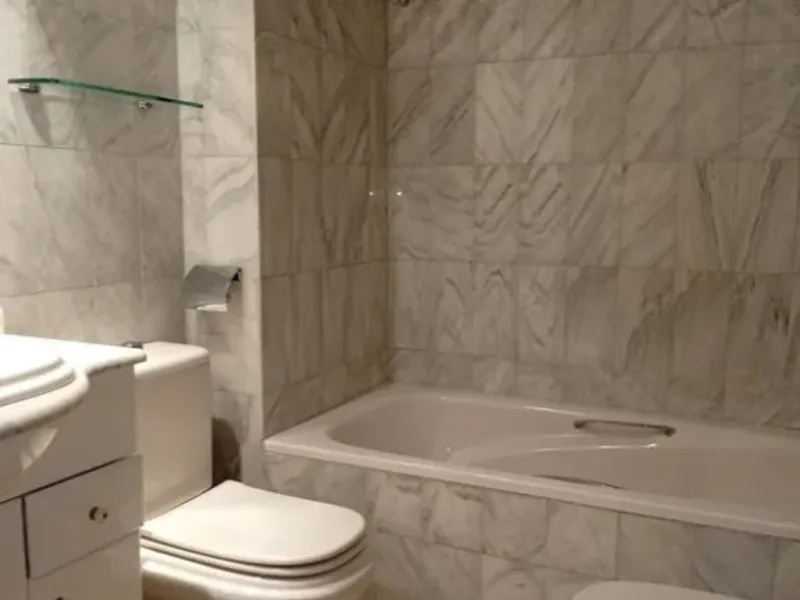 Piso en alquiler en Calle de Hernán Cortés