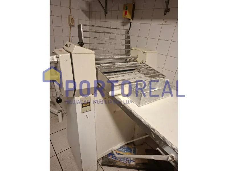 Trespasse Pastelaria em Fânzeres