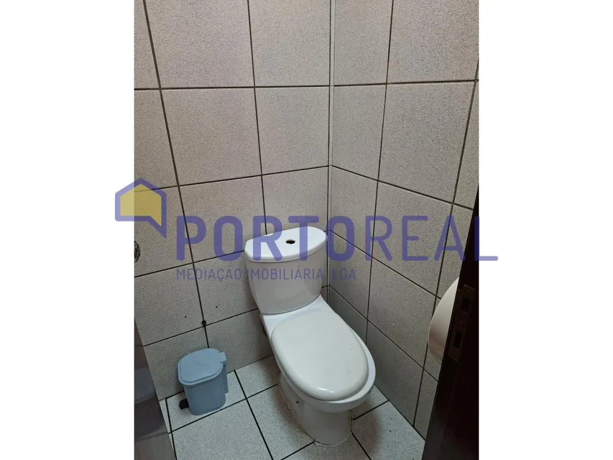 Trespasse Pastelaria em Fânzeres