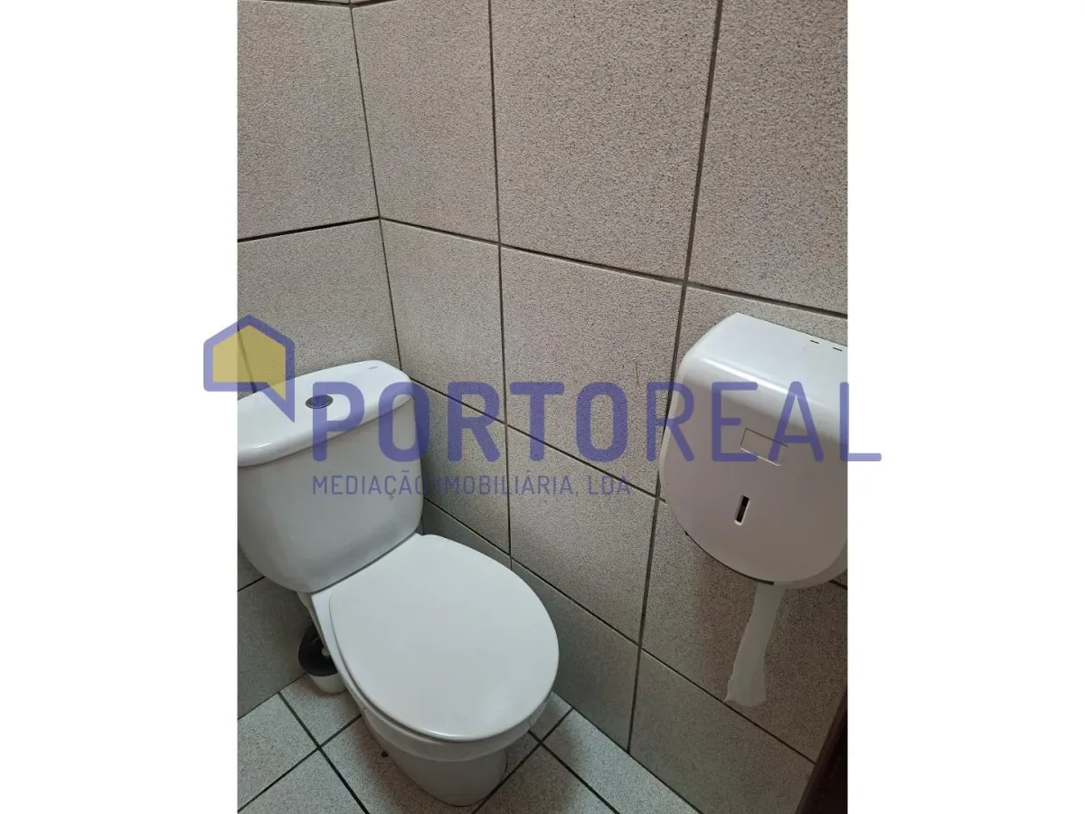 Trespasse Pastelaria em Fânzeres