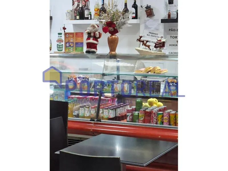 Trespasse Pastelaria em Fânzeres