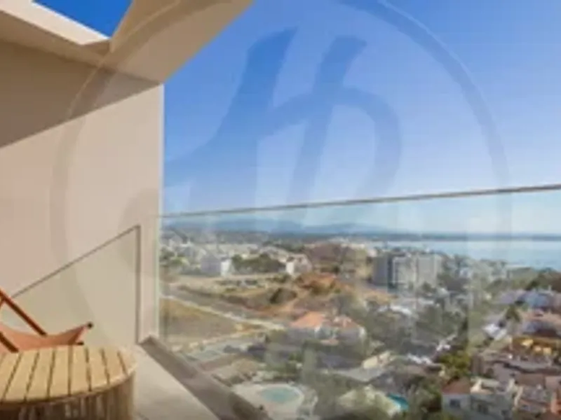 Luxury Apartment of Modern Elegance with Stunning Panoramic Ocean Views in Lagos – Algarve, For Sale!