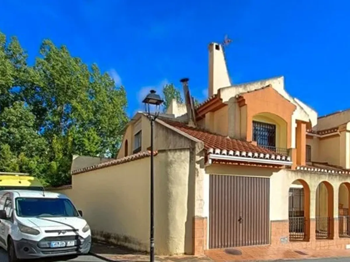 Chalet a la venta en Alfacar