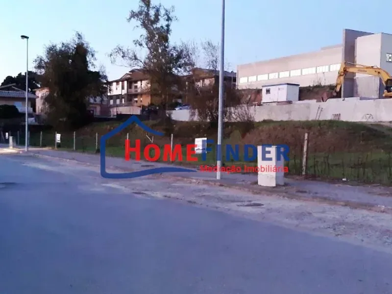 Terreno para Construção em altura na Lixa