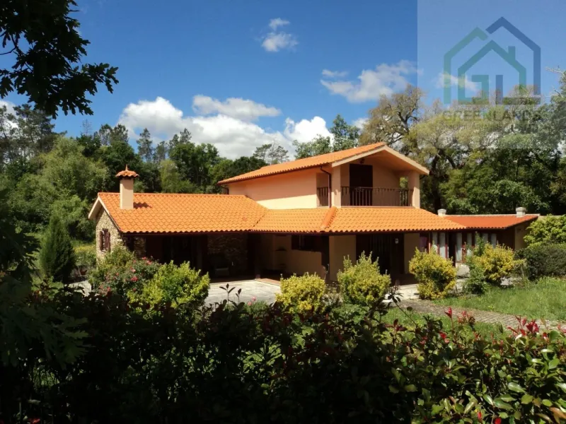 Quinta c/ casa Habitação em Sarzedo (cerca 6 mil m2)