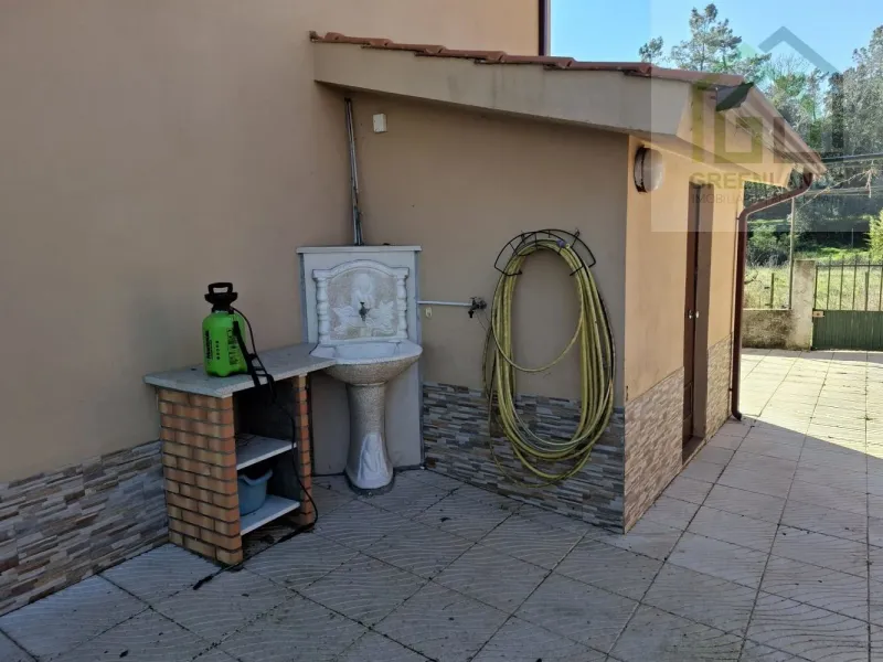 Quinta c/ casa Habitação em Sarzedo (cerca 6 mil m2)