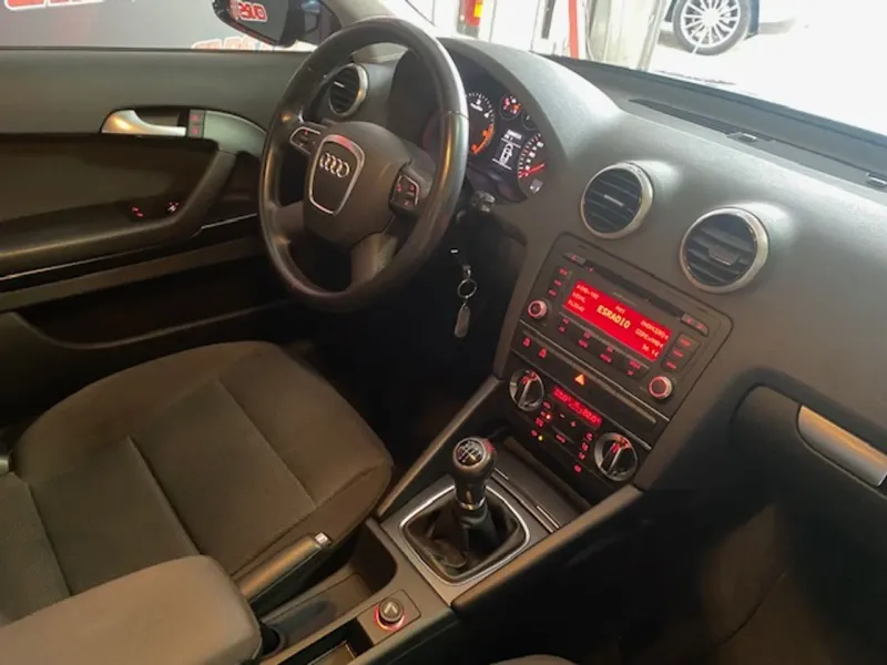 Audi A3 1.6 TDI AMBIENTE