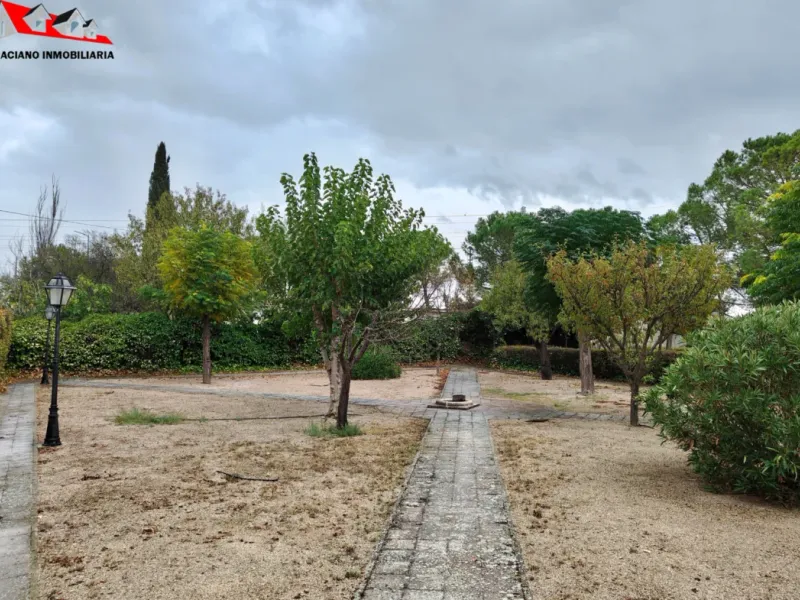 Parcela a 2,5 km de Albacete