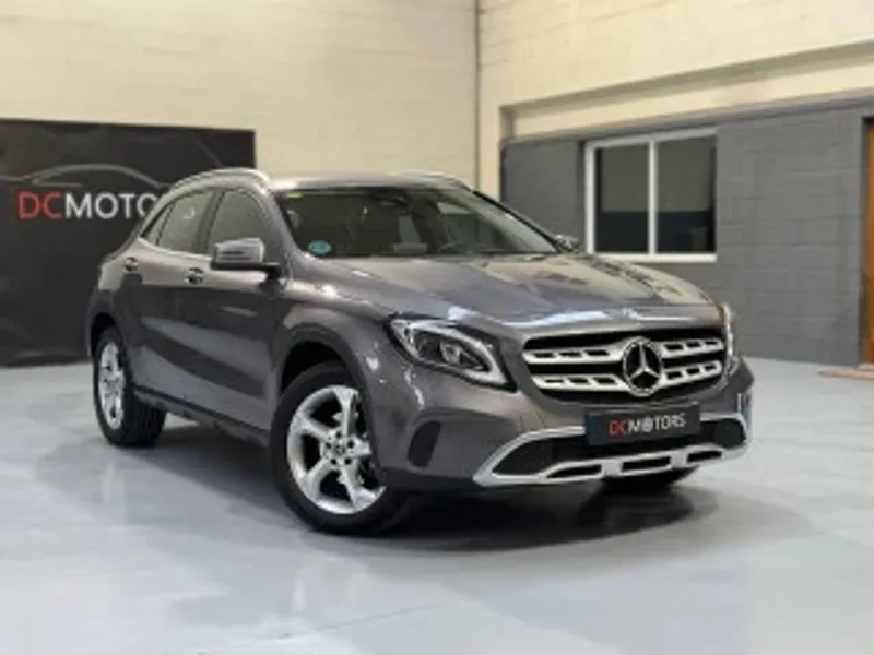 Mercedes-Benz Clase GLA GLA 180 AMG Line