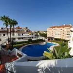 Middle Floor Apartment in Benalmadena 5