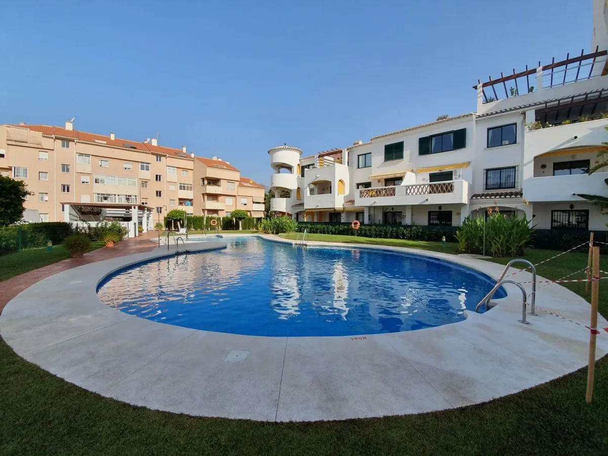 Middle Floor Apartment in Benalmadena