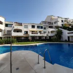 Middle Floor Apartment in Benalmadena 9
