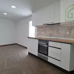 Venda de moradia M4 com espaço exterior em estado NOVO no centro da vila de Côja! 8