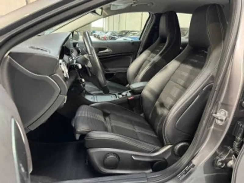 Mercedes-Benz Clase GLA GLA 180 AMG Line