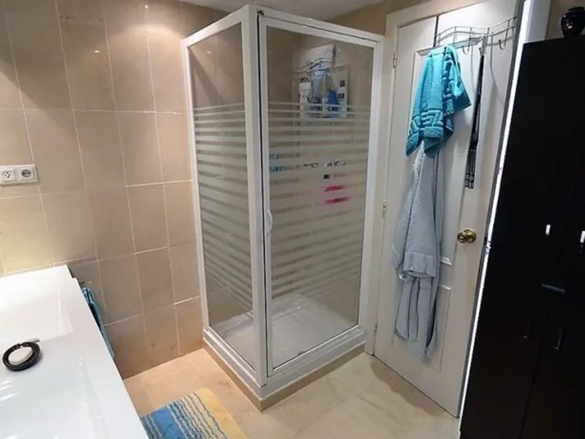 Bel appartement à Estepona Golf