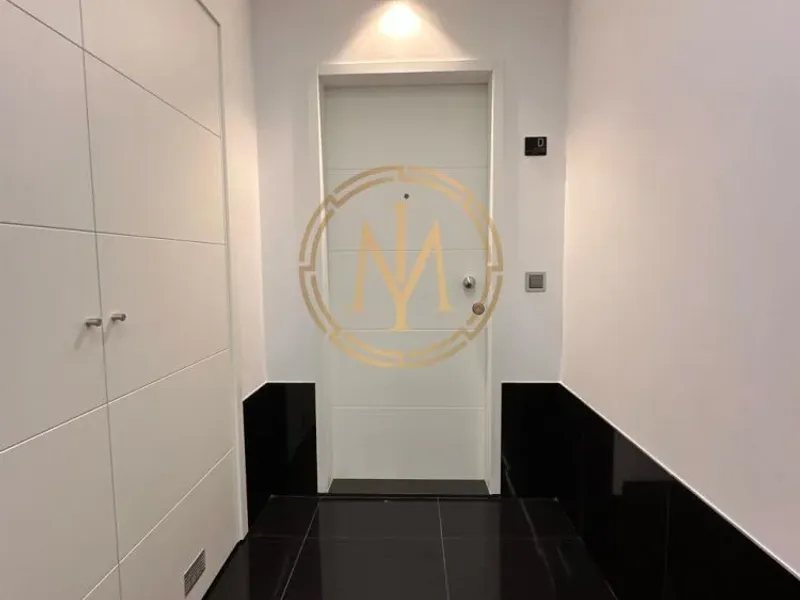 T3 com 2 lugares de garagem ao lado do Museu de Serralves