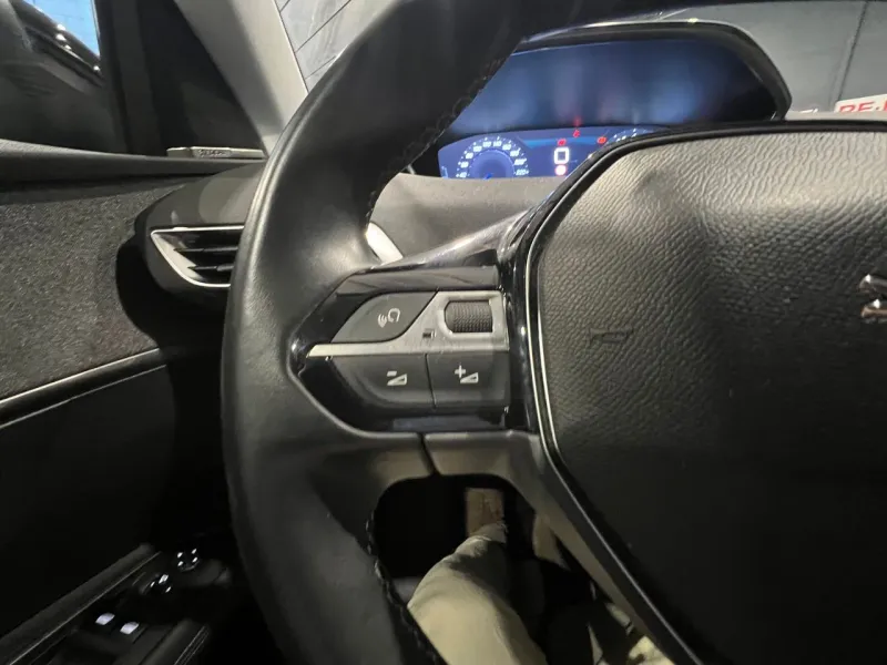 Peugeot 3008 allure 1.2 131cv